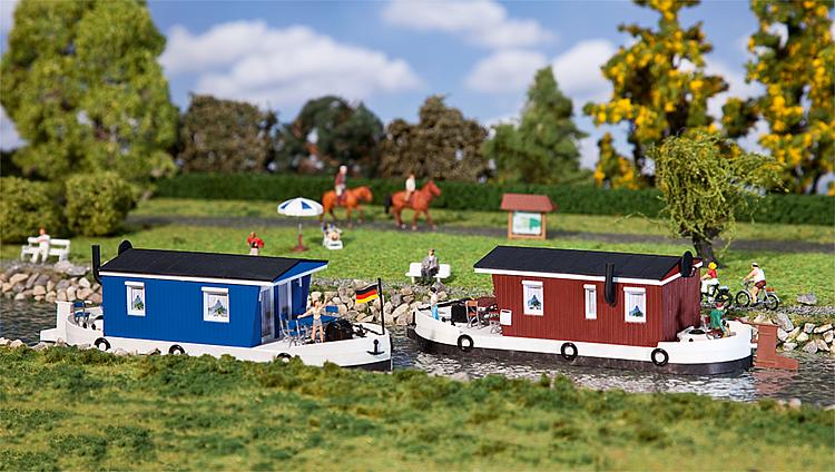 Faller 131008 HO Houseboats (Set of 2)