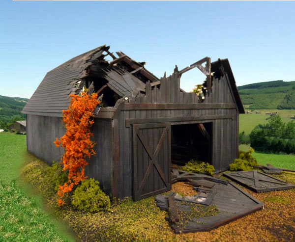 Branchline Trains 449 O Fallen Barn Laser-Art Kit