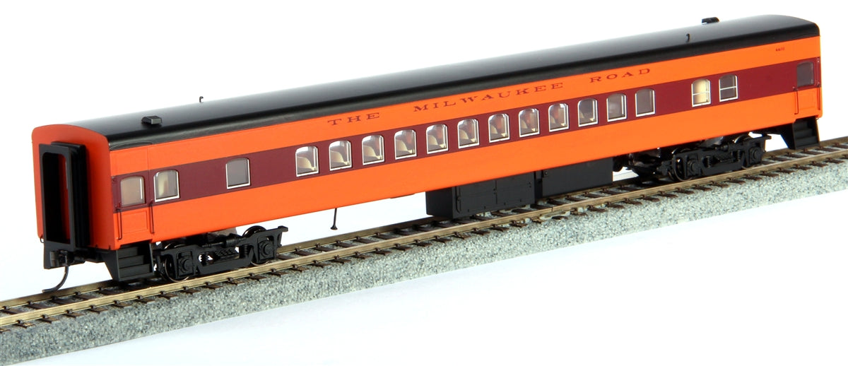 Fox Valley Models 10037 MILW/Maroon/Black Roof #4414 HO Hiawatha Coach