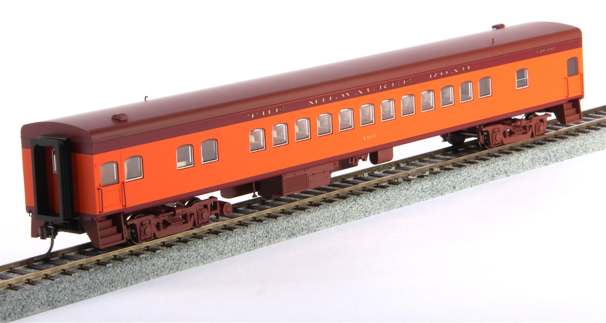 Milwaukee Road 1935 Hiawatha Streamlined Coach - Ready to Run – Trainz