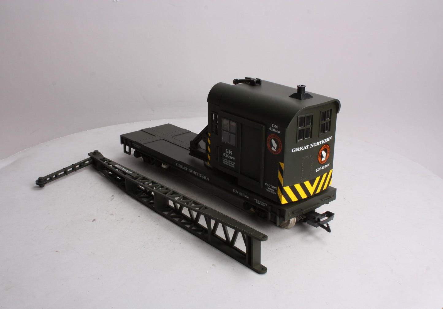 USA Trains 1869 G Great Northern 25-Ton Crane Metal Wheels