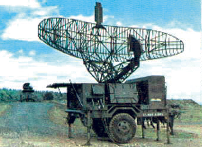 Trident Miniatures 87079 HO N/MPQ-35 PAR Pulse Acquisition Radar Hawk Kit