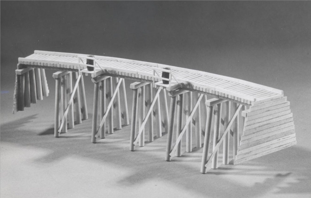 Campbell Scale Models 753 N Low Curved Timber Trestle Kit