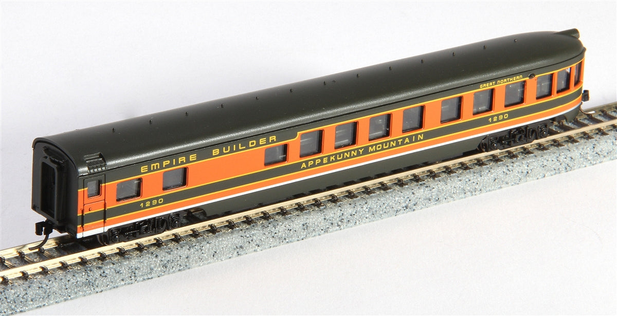 Con-Cor 40174 N Great Northern 85' Smooth-Side Observation with Couplers