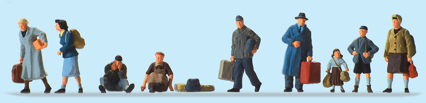 Preiser 10611 HO 1945 German Civilian Refugees Figures (Set of 9)