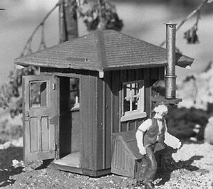 Scale Structures 1151 Crossing shanty B&B style