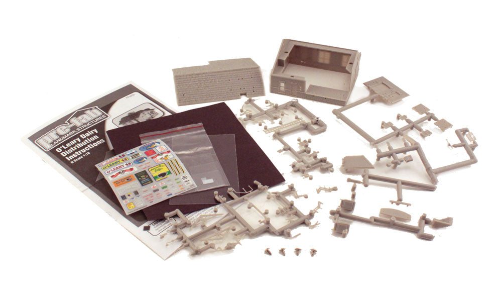 Woodland Scenics PF5205 N O'LEARY Dairy Distribution Building Kit
