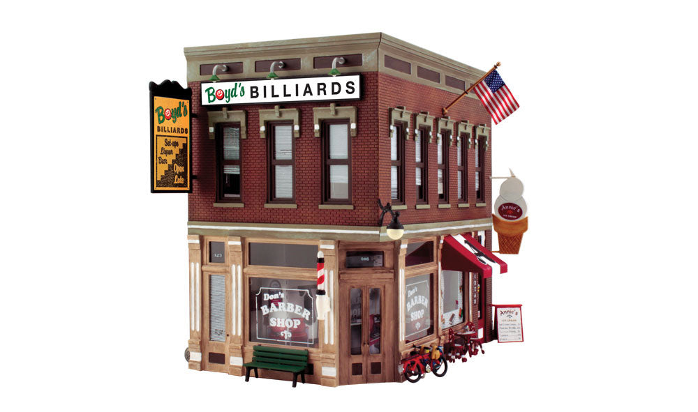 Woodland Scenics PF5893 O Corner Emporium Building Kit