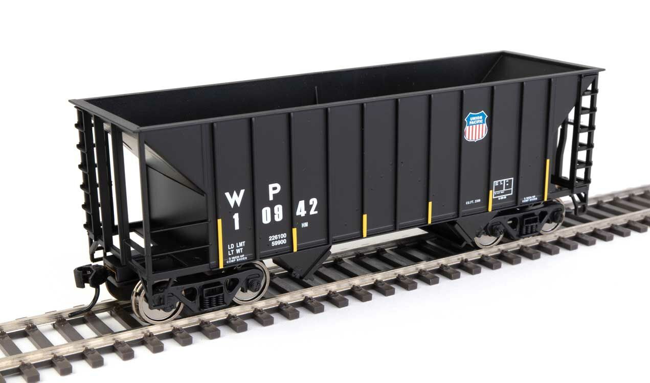 Walthers 910-56629 HO Union Pacific 34' 100-Ton 2-Bay Hopper RTR WP #10942