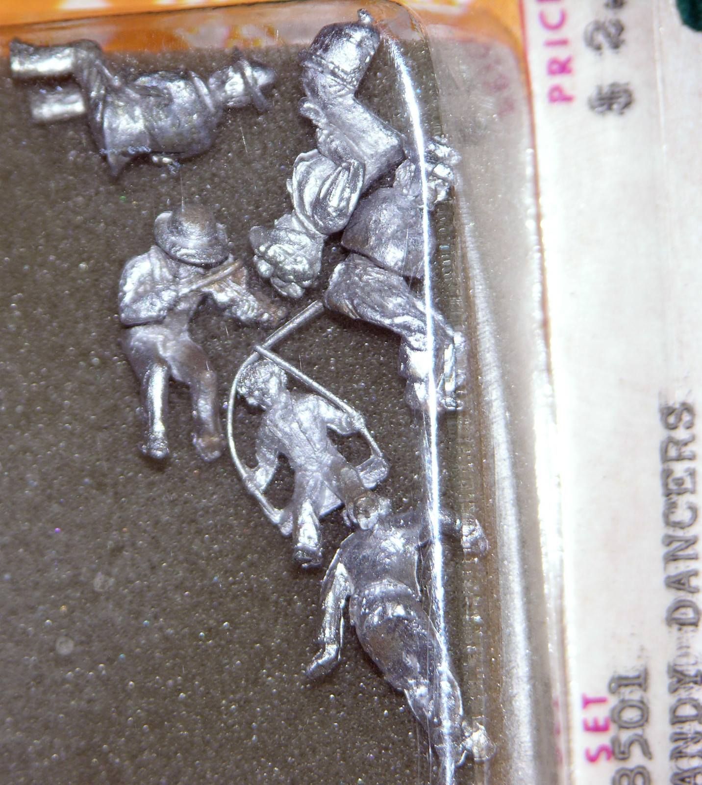 Heritage House 8501 HO Gandy Dancers & Seated People Figures (Set of 8)