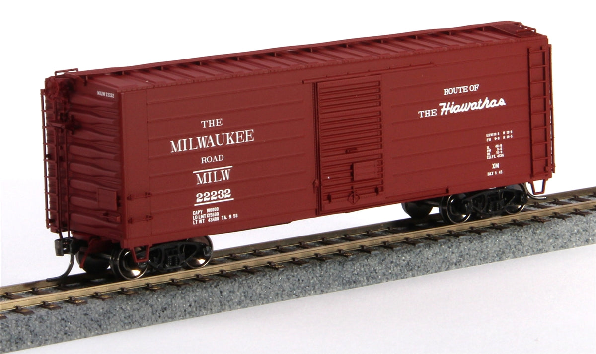 InterMountain 48501-04 RS Boxcar MILW Hiawatha #23564