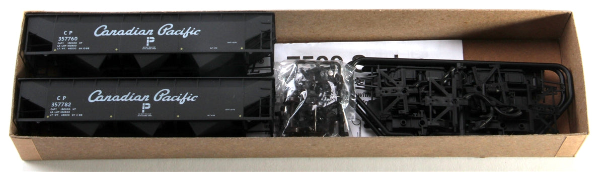 Accurail 1208 HO Canadian Pacific 70-Ton AAR Triple Hopper Car Kits (2)