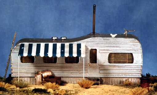 B.T.S. 27405 HO Junior's Shiner - Goin' Home Series (Old-Style Trailer Home)