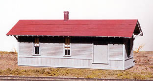 B.T.S. 27118 HO Detroit, Toledo & Ironton Standard Station Waiting Room on Right
