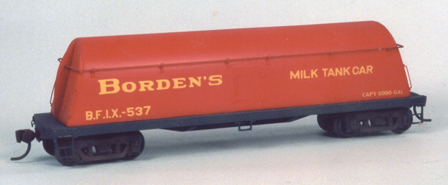 Funaro & Camerlengo 1011 Borden Milk tank yellow