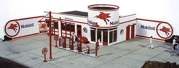 JL Innovative Design 431 HO Storm Lake Mobil Vintage Gas Station Wooden Kit