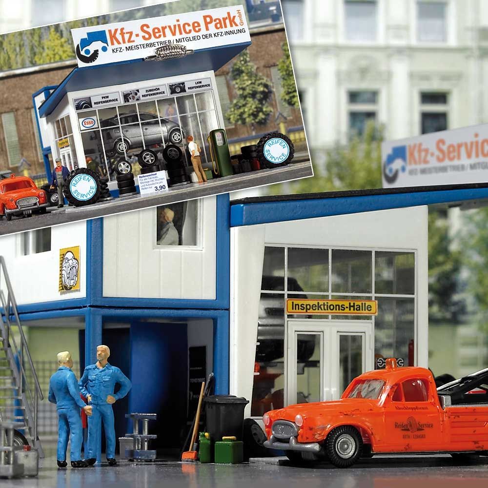 Busch 1062 Tire Service Center w/Tow Truck