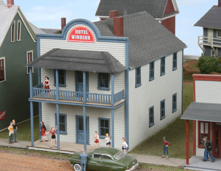 American Model Builders 143 HO Hotel Windsor Laser Art Building Kit