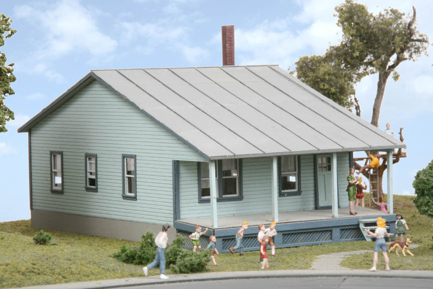 American Model Builders 126 HO Scale Laser Art Mrs. Williams House Kit