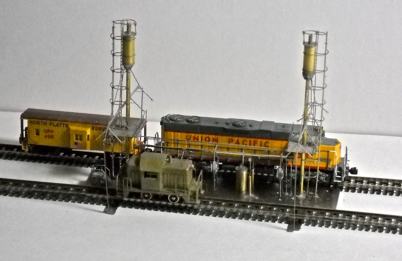 Micron Art 1028 2-Track Diesel Locomotive Service Facility Etched-Metal Kit
