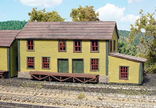 Branchline Trains 680 HO Creamery Laser-Art 9-1/2