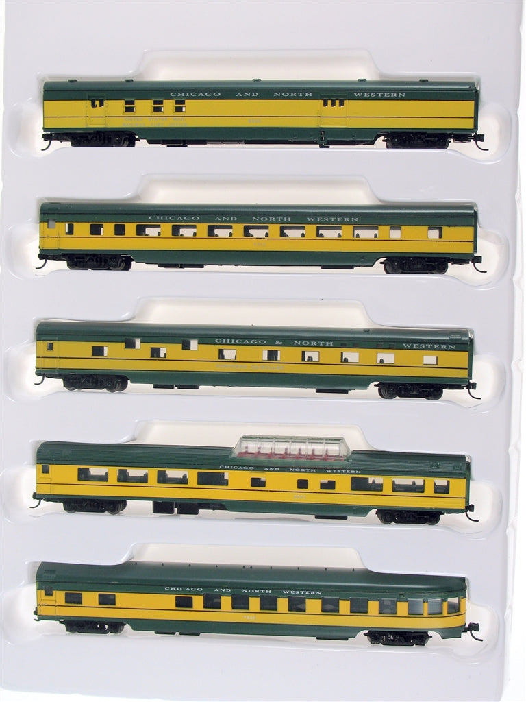 Con-Cor 0001-040388 Chicago & North Western 85' Smoothside N Gauge Car Set