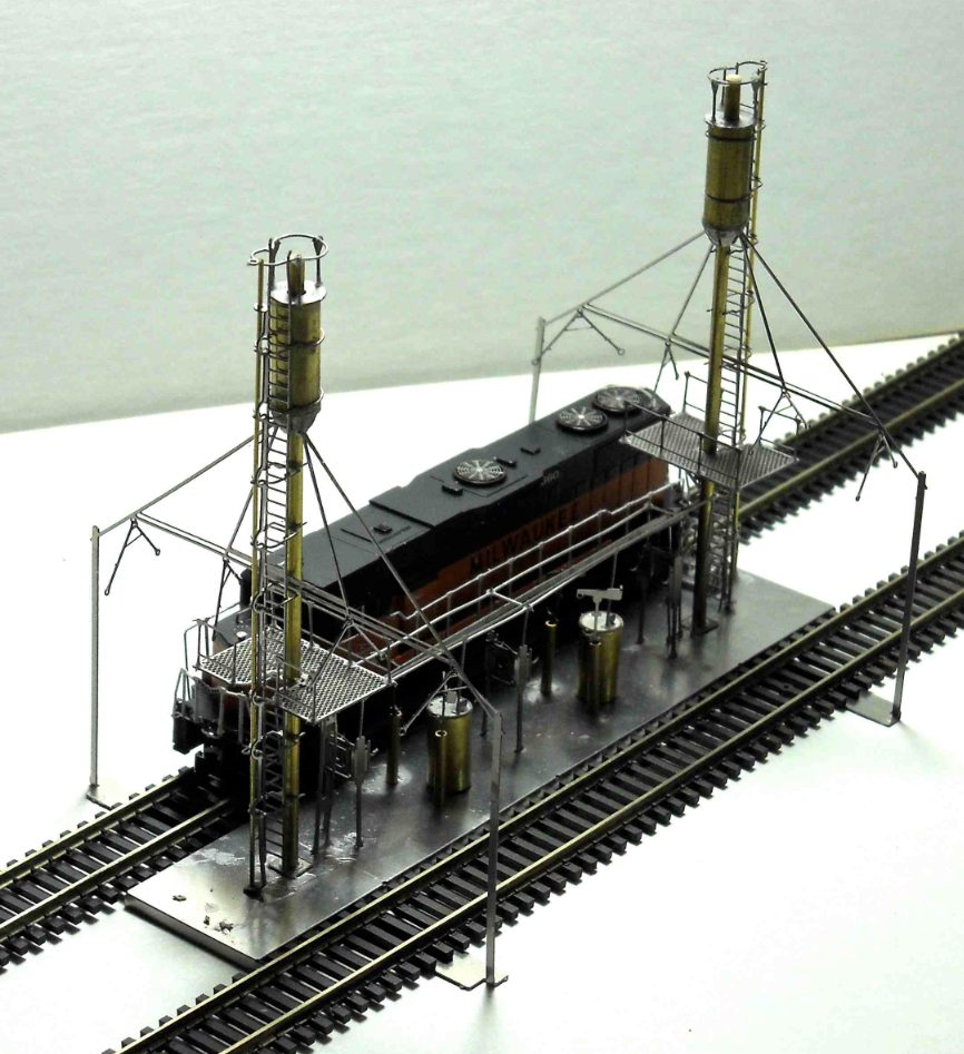 Micron Art 1028 2-Track Diesel Locomotive Service Facility Etched-Metal Kit