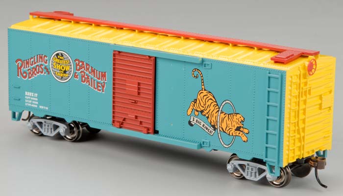 Bachmann 16604 HO Ringling Bros. and Barnum & Bailey 40' Tiger Box Car #17