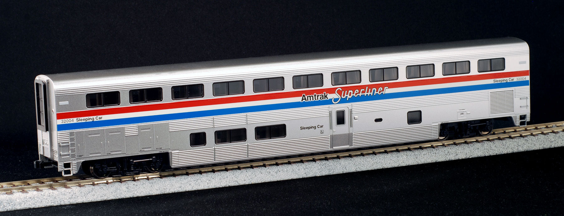 HC-KATO HOゲージ Amtrak Superliner シロHC-KATO HOゲージ Amtrak Superliner Amazon.com: Kato USA, Inc