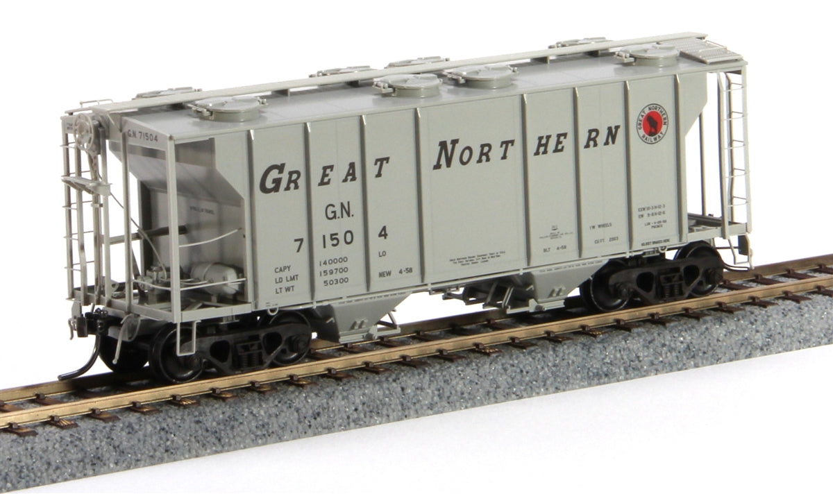 Kadee 8037 HO Great Northern PS-2 2-Bay Covered Hopper #71504
