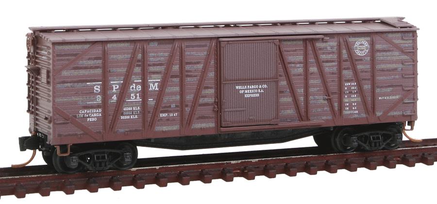 Micro-Trains 99305240 N Southern Pacific 40' Weathered Boxcar (Set of 4)