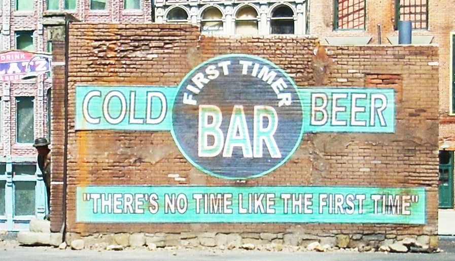 Downtown Deco DD-52 O First Timer Bar