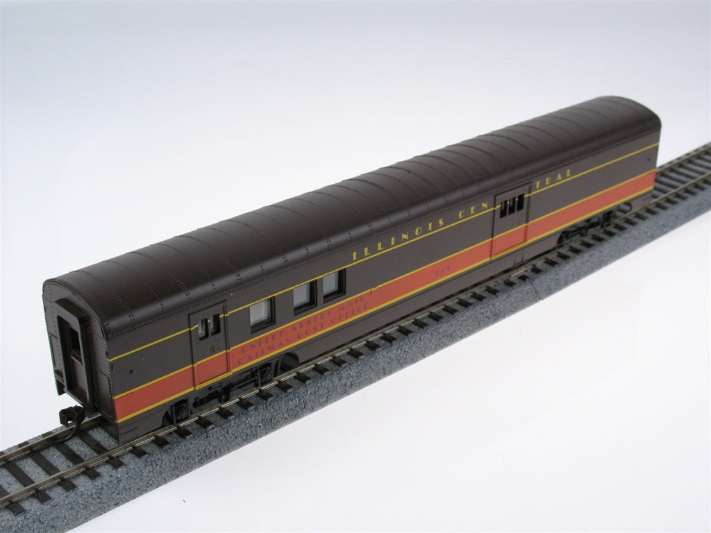 Con-Cor 19206 HO Illinois Central 72' Streamlined Passenger Car
