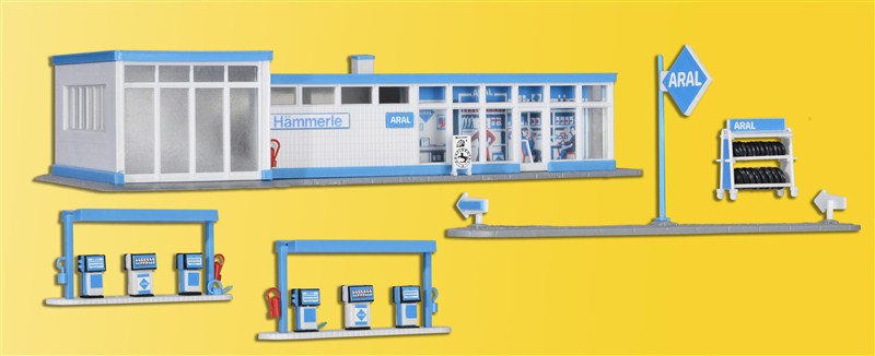 Kibri 38541 HO Aral Gas Station Building Kit