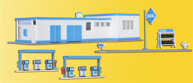 Kibri 38541 HO Aral Gas Station Building Kit