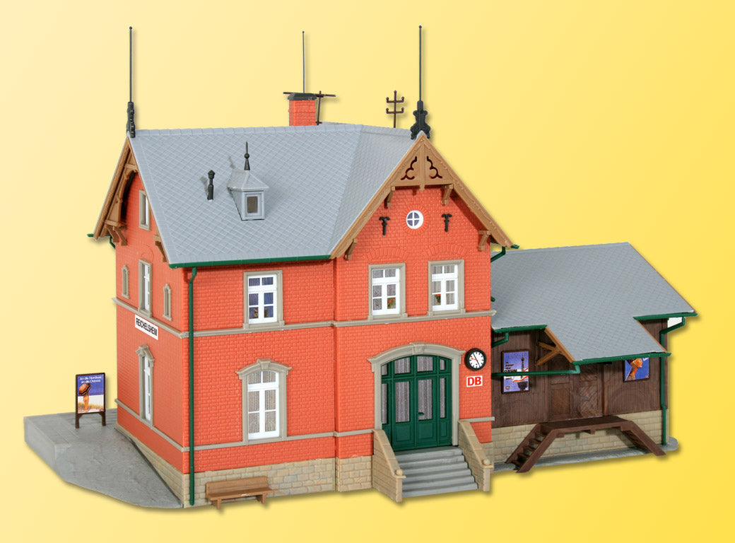 Kibri 39492 HO Scale Reichelsheim Station Kit