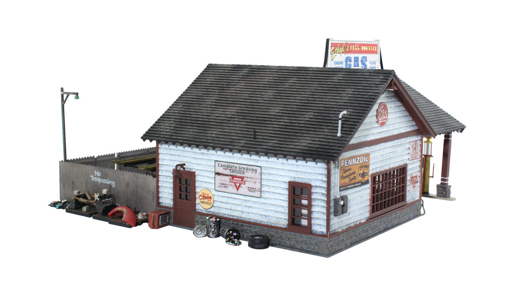 Woodland Scenics BR4935 N Built-&-Ready Ethyl's Gas & Service Building