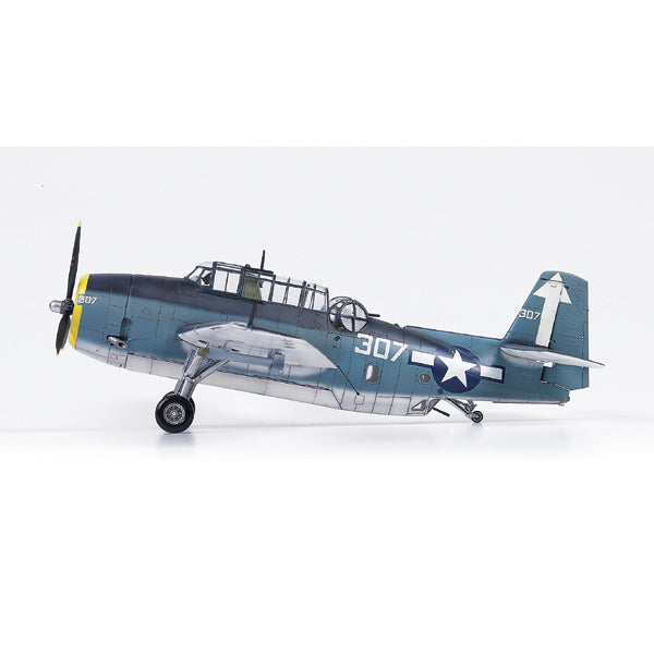 Academy 12285 1:48 TBM-3 USS Bunker Hill Torpedo Bomber Military Plane Kit