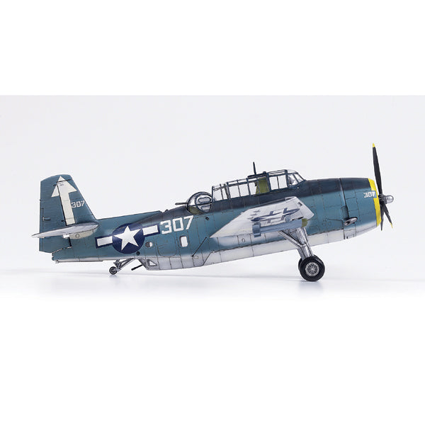 Academy 12285 1:48 TBM-3 USS Bunker Hill Torpedo Bomber Military Plane Kit