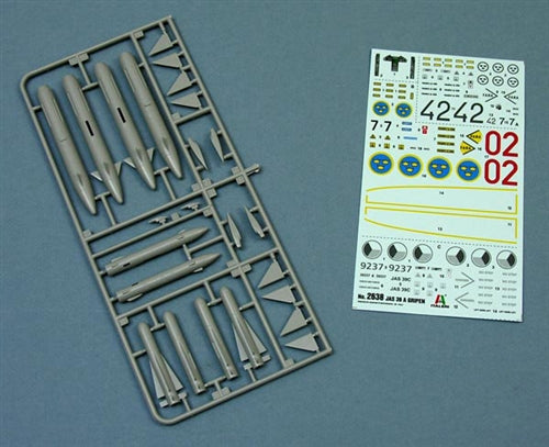 Italeri 2638 1:48 JAS 39A Gripen Swedish AF Modern Fighter Bomber Plane Kit