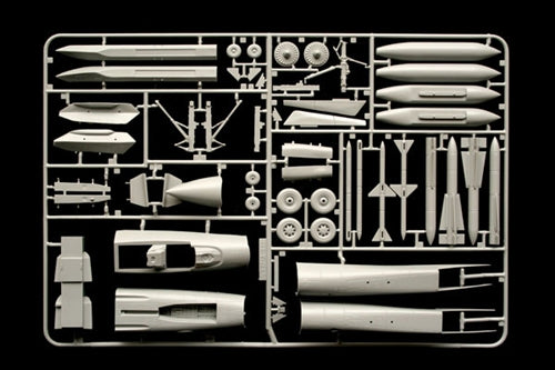 Italeri 2667 1:48 F14A Tomcat US Navy Fighter Military Plane Kit