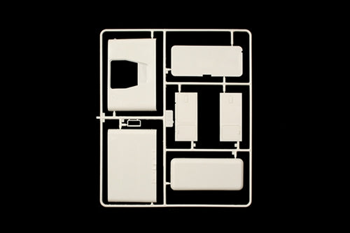 Italeri 3859 1:24 Freightliner FLC Tractor Cab Truck Kit