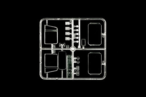 Italeri 3859 1:24 Freightliner FLC Tractor Cab Truck Kit