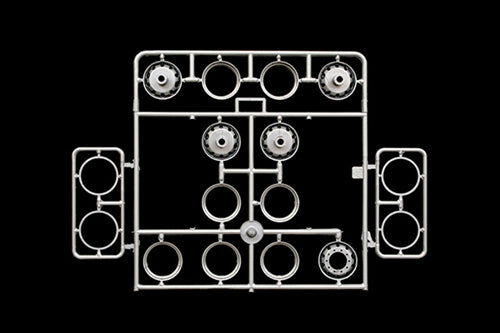 Italeri 3859 1:24 Freightliner FLC Tractor Cab Truck Kit