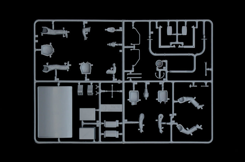 Italeri 764 1:24 Truck Shop Accessories