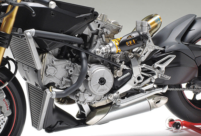 Ducati 1199 1/12スケール　プラモデル完成品 タミヤ 1/12 マスターワークコレクション ドゥカティ 1199