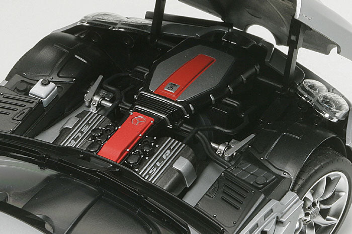 Tamiya 24290 1:24 Mercedes Benz SLR McLaren Car