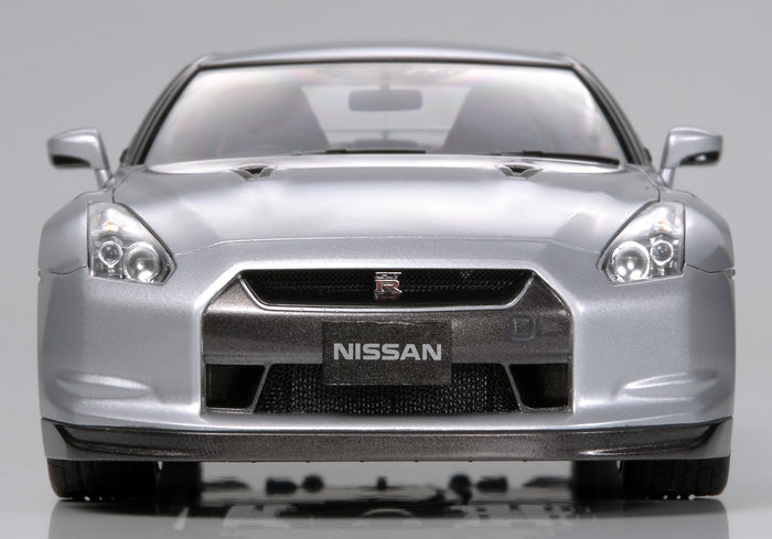 Tamiya 24300 1:24 Nissan GTR Car