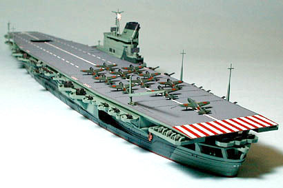 Tamiya 31215 1:700 IJN Shinano Aircraft Carrier Waterline