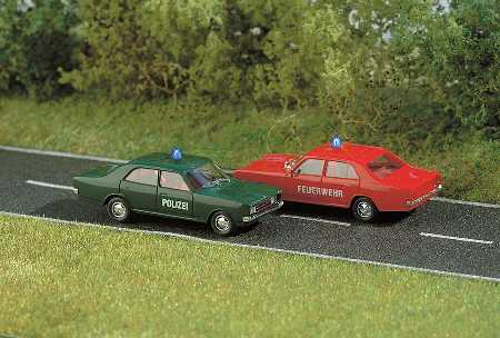 Busch 5617 HO Opel Police/Fire with Blinkers (Box of 2)